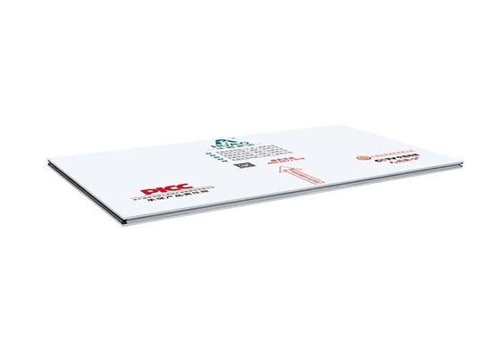 ซื้อ แผ่นแซนวิชห้องพักสะอาดมือ ทําด้วยมือ หินหมี สีที่กําหนดเอง 80-120Kg / M3 ความหนาแน่นของแกน online manufacture
